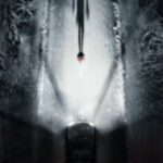 Affiche officielle du film Resident Evil réalisé par Zach Cregger, avec Austin Abrams au centre d’un décor horrifique